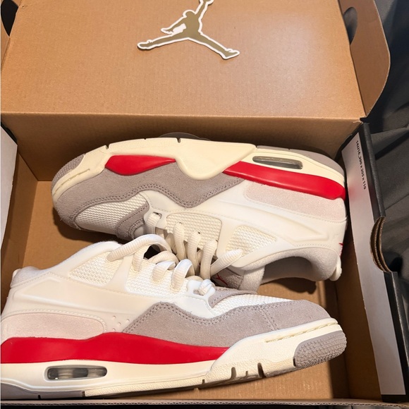 Jordan Air Jordan 4 RM (GS) in Sail Fire Red & College Grey